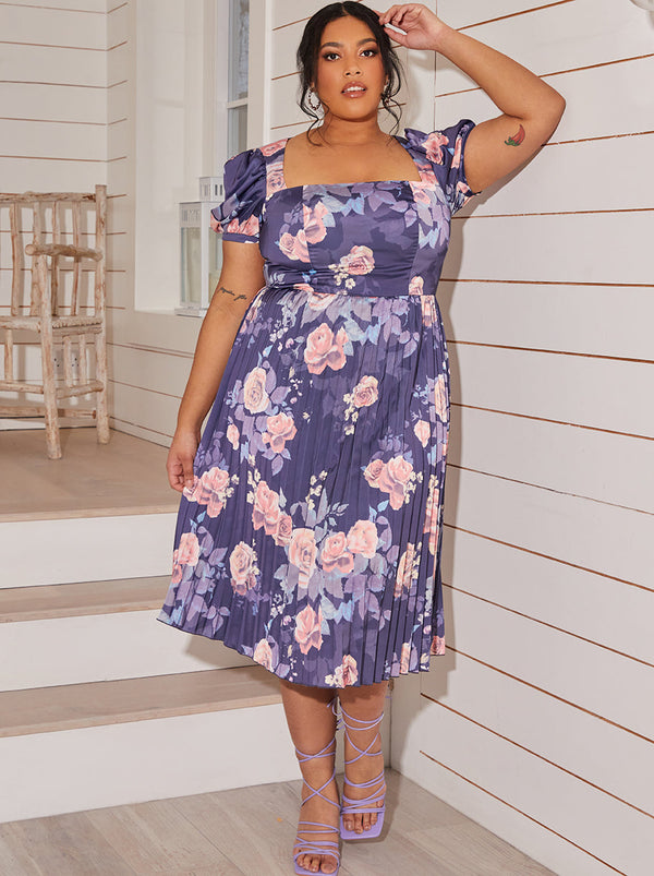 Plus Size Floral Print Pleated Midi Skater Dress in Navy