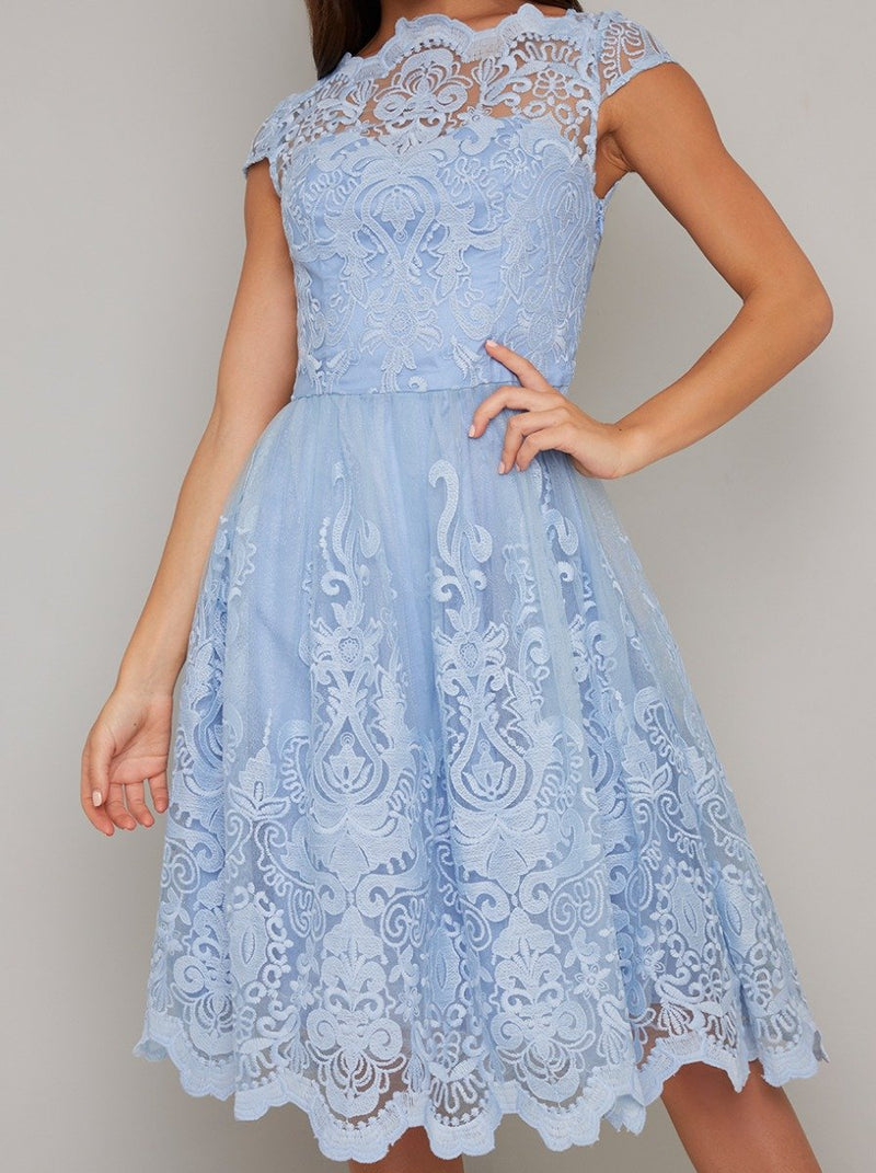 Baroque Style Lace Scalloped Midi Dress in Blue