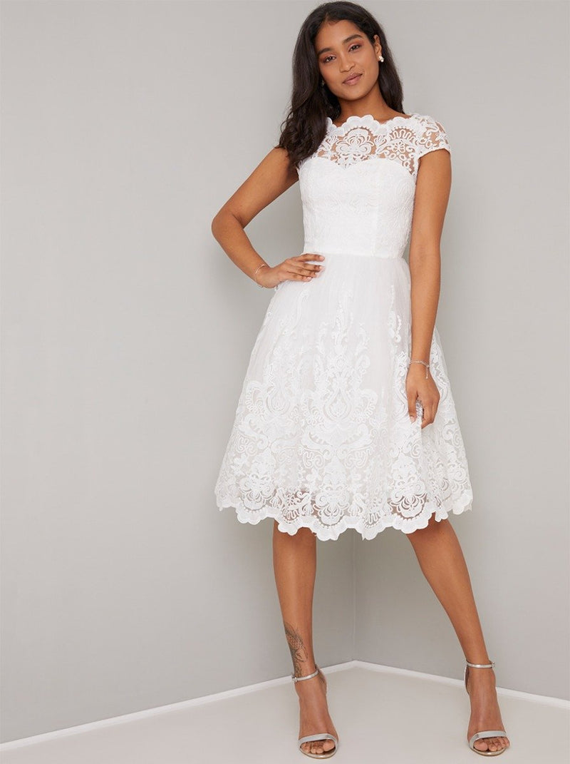 Cap Sleeved Baroque Lace Midi Dress in White