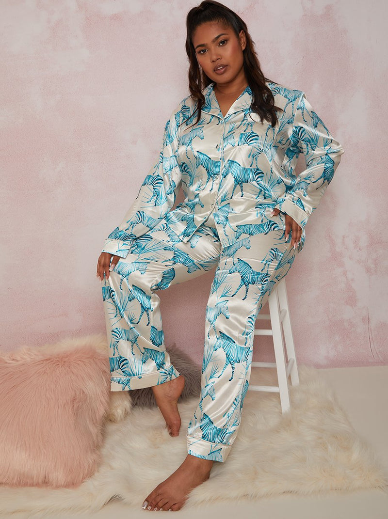 Plus Size Zebra Print Pyjama Set in White
