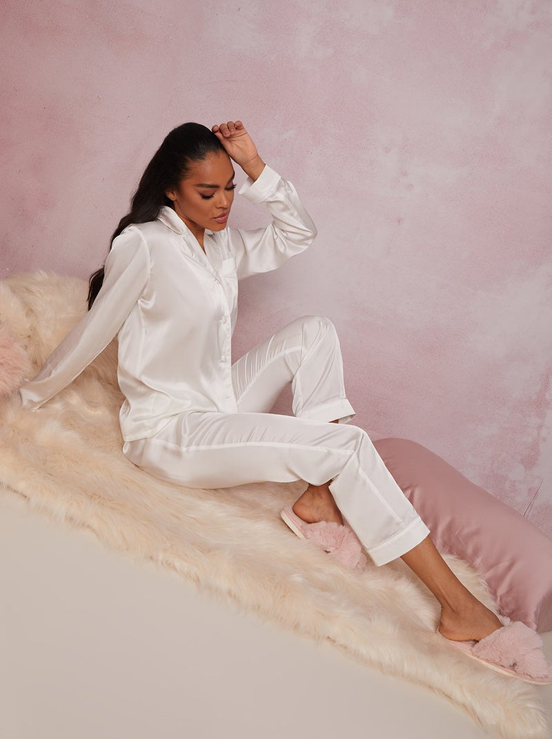 Long Sleeved Silky Pyjama Set in White