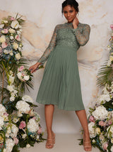 High Neck lace long Sleeve Bridesmaid Midi Dress in Green