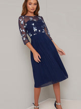 Embroidered 3/4 Sleeved Pleat Midi Dress in Blue