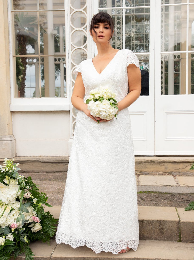 Plus Size Bridal Lace Maxi Wedding Dress in White
