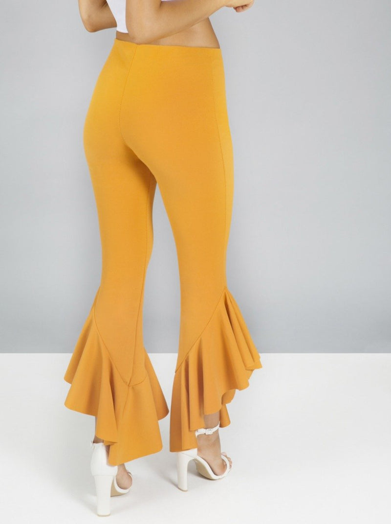 Darped Frill Crop Trousers in Yellow
